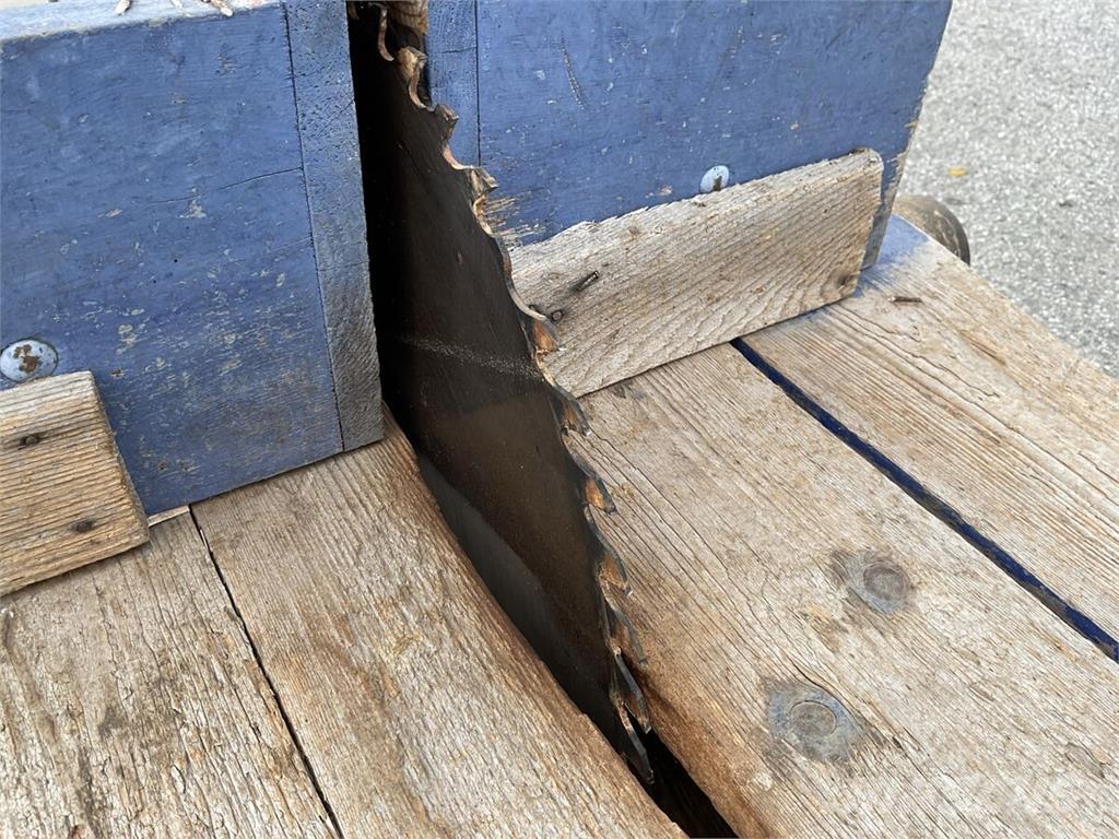  Tischkreissäge Лісозаготівельна техніка - Інші