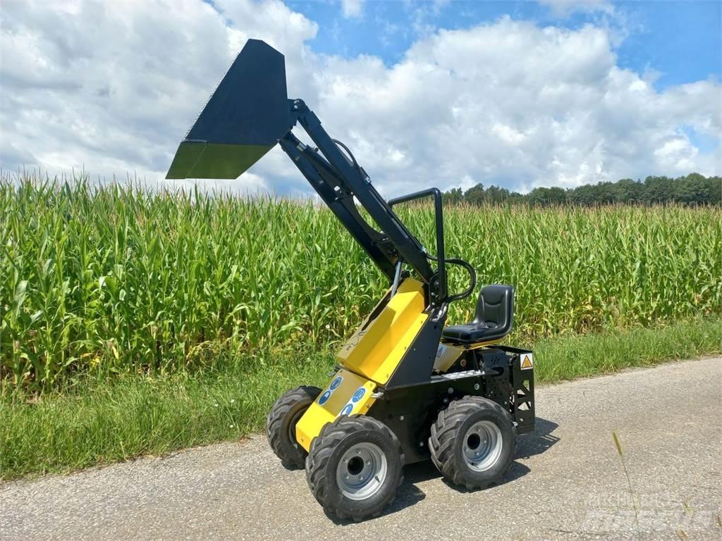  Tur Poland N520 Фронтальні навантажувачі та екскаватори