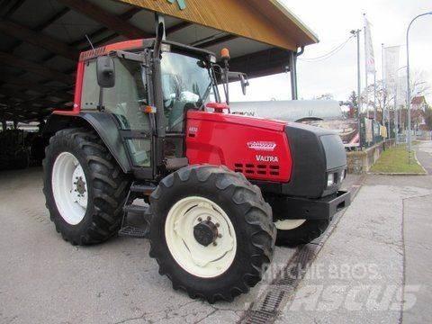 Valtra 6850 Hi Tech Трактори