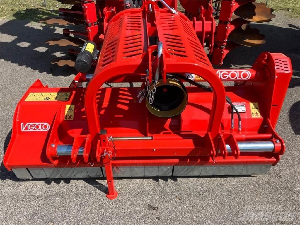  VIGOLO MU2R 180 Газонні і лукові косилки