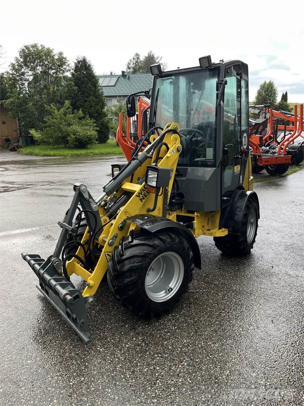 Wacker Neuson WL 20 Фронтальні навантажувачі та екскаватори