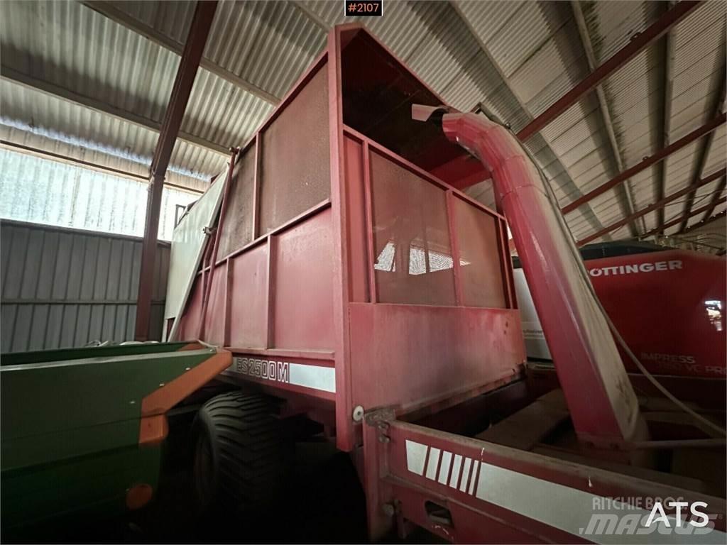 JF ES2500M Причепи із самозавантаженням