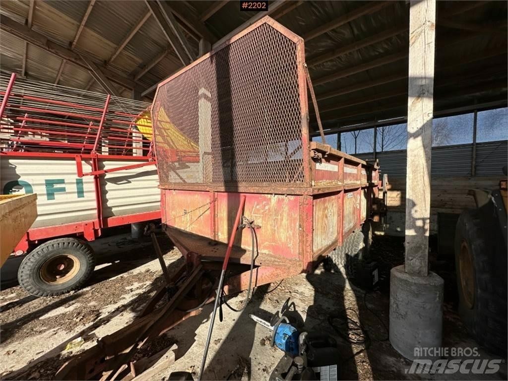 JF ST70 Розсіювачі гною
