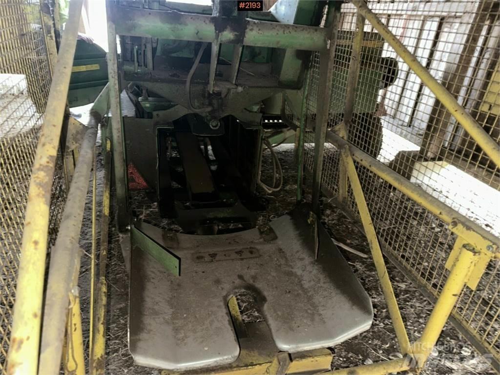 John Deere 342 Будтехніка - Інші