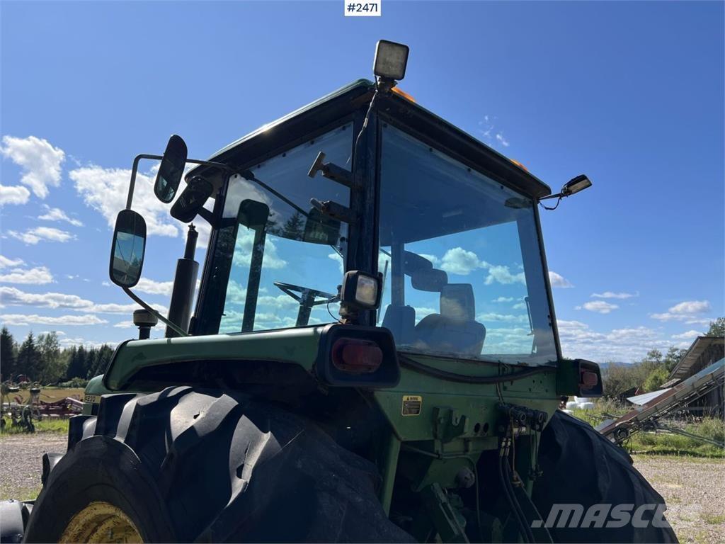 John Deere 4230 Трактори