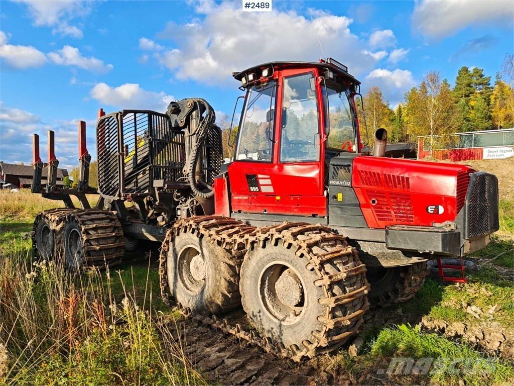 Komatsu 895 Форвардери