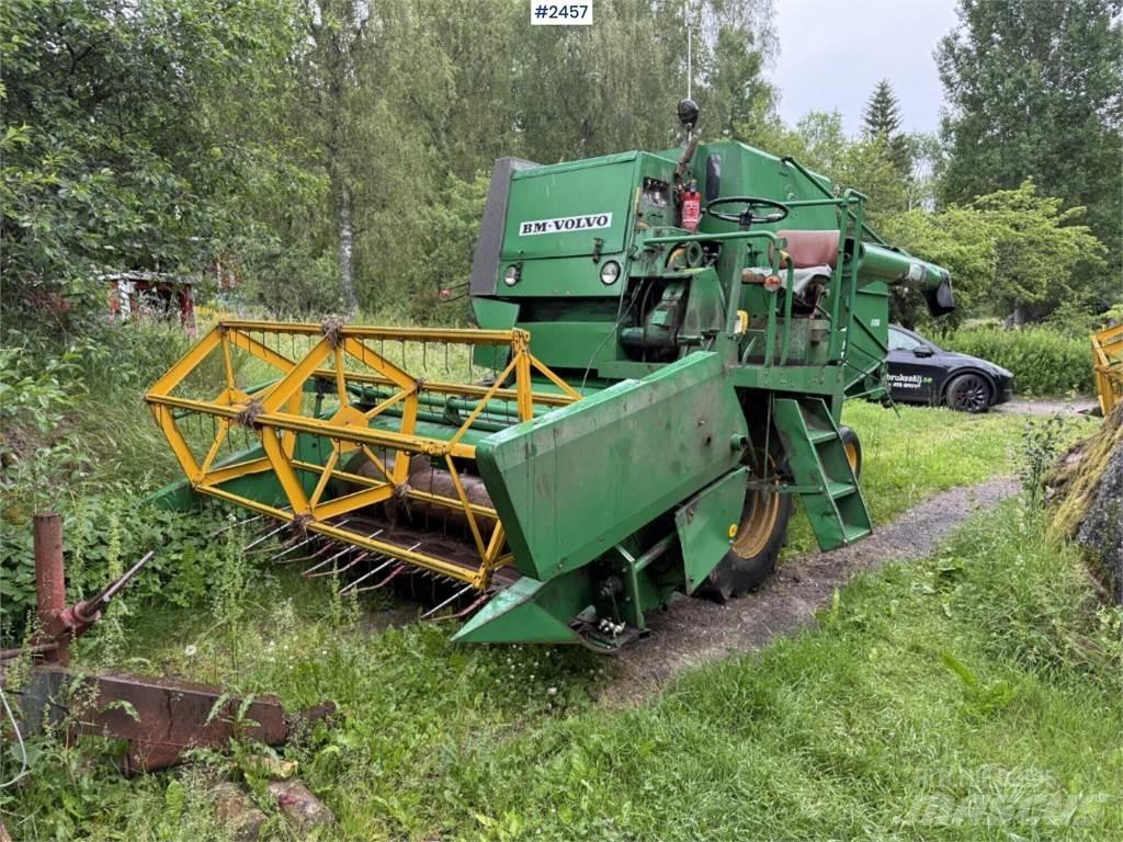 Volvo BM S830 Зернозбиральні комбайни