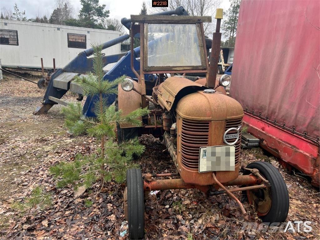 Volvo BM T22 Трактори