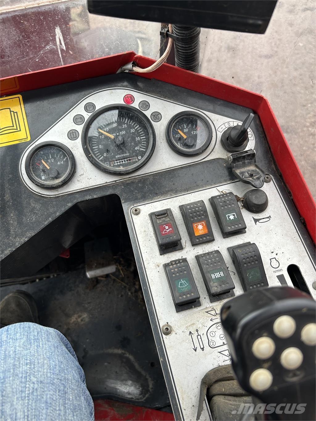 Norcar A7245 Запчастини та додаткове обладнання для фронтальних навантажувачів