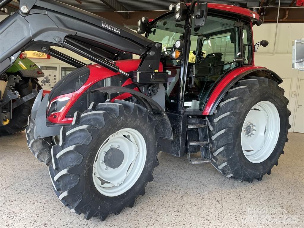 Valtra 135LH Трактори