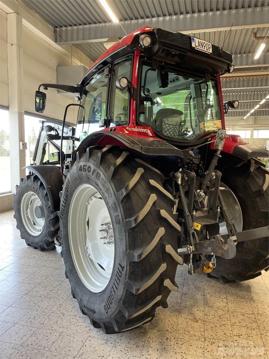 Valtra 135LH Трактори