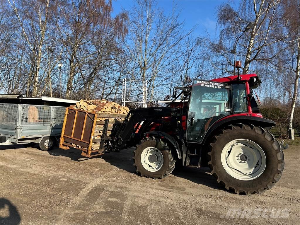 Valtra 85SH Трактори