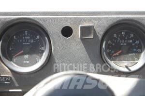 Mack RD690S Вантажівки / спеціальні