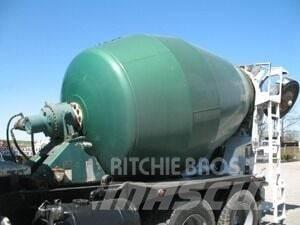 Mack RS686LS Вантажівки / спеціальні