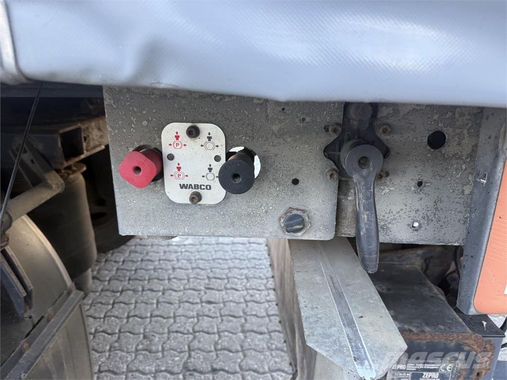 Kel-Berg 30 pl. Міські напівпричепи