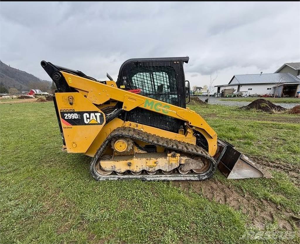 CAT 299D2 Міні-навантажувачі