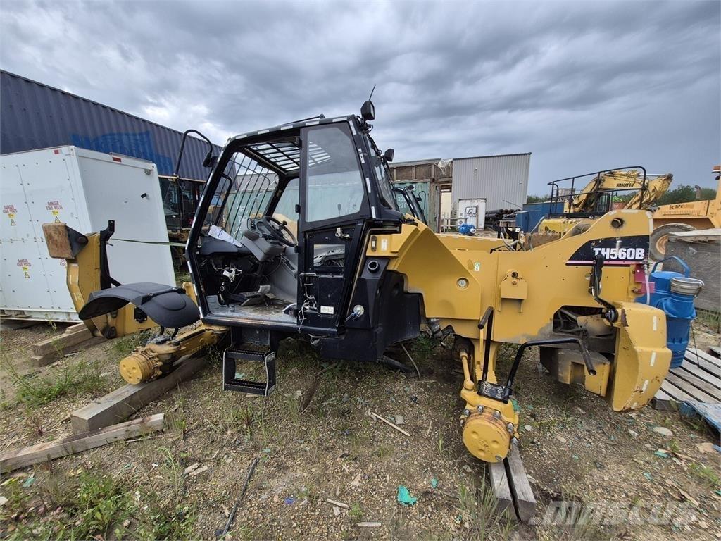 CAT TH560B Телескопічний навантажувач
