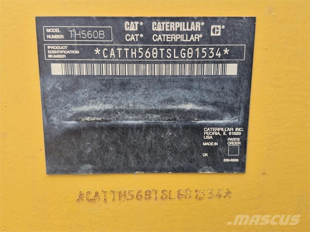 CAT TH560B Телескопічний навантажувач