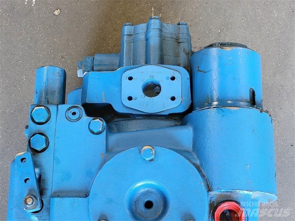 Eaton 5421-020 Гідронасоси