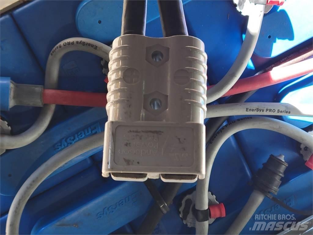 EnerSys E90-13 Акумуляторні батареї