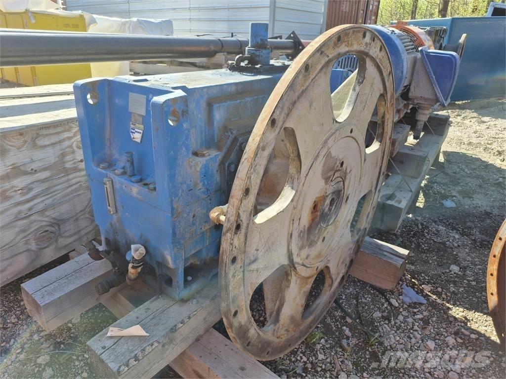 Flender H2SH14A Будтехніка - Інші
