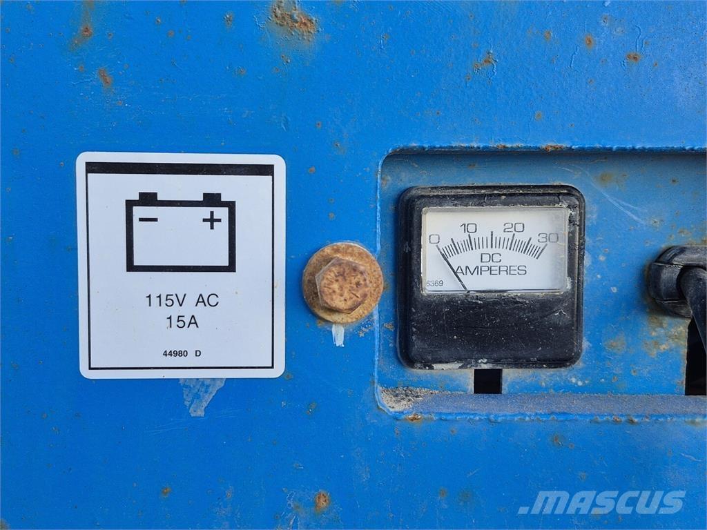 Genie Z40/23N Колінчаті підйомники