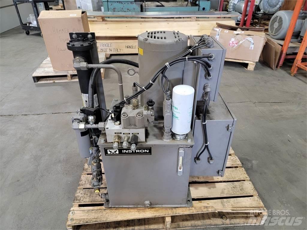  INSTRON A440 83C Гідронасоси