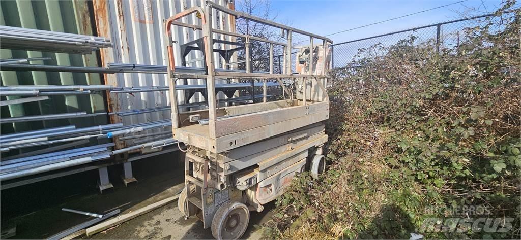 JLG 2630ES Підйомники-ножиці