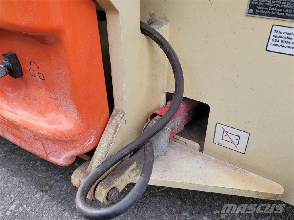 JLG 2646ES Підйомники-ножиці