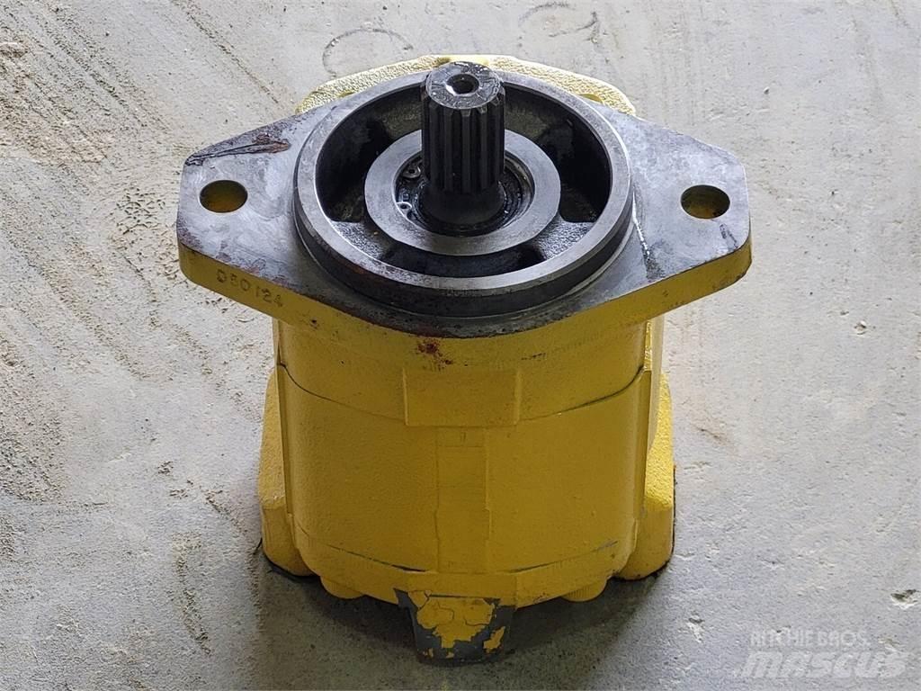 Komatsu 704-30-42140R Гідронасоси