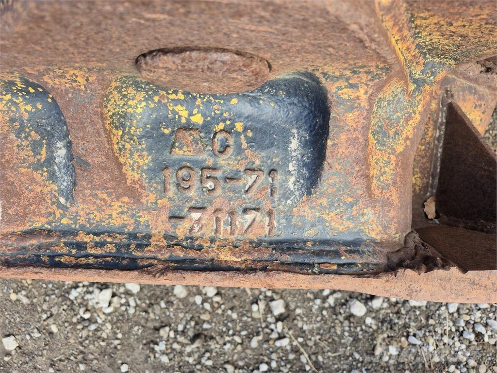 Komatsu D375 Колісні бульдозери