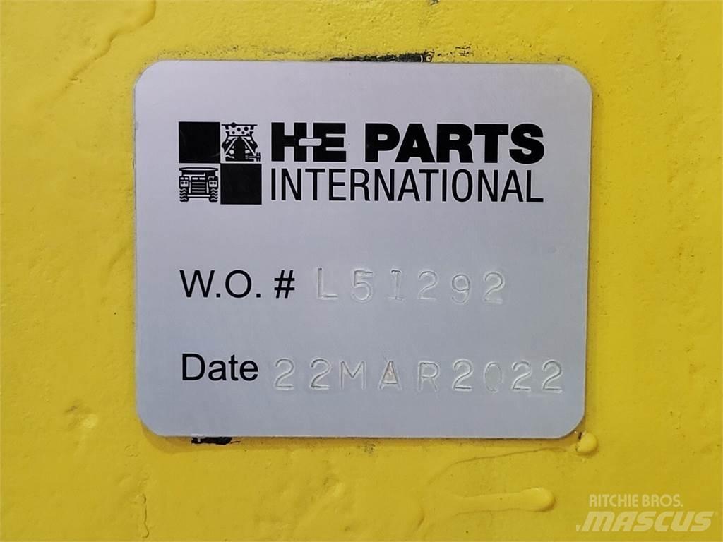 Komatsu EH9423 Зчленовані самоскиди