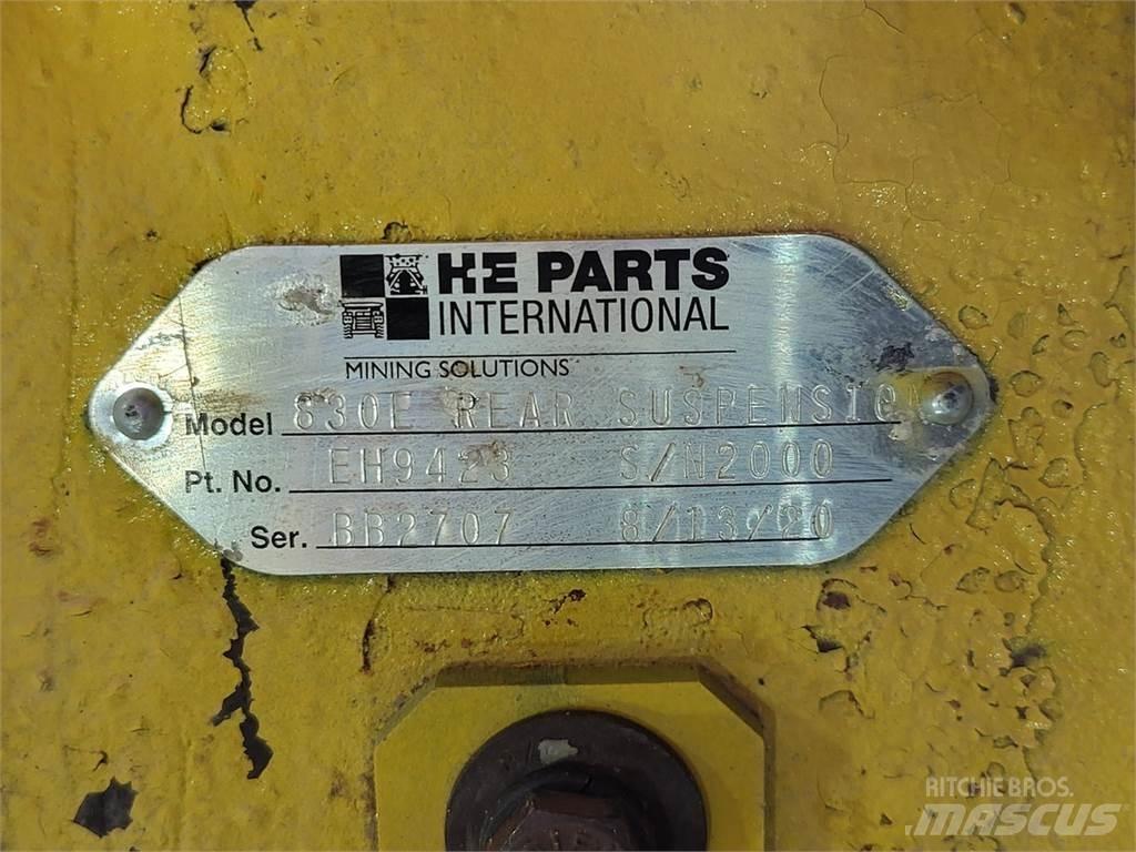 Komatsu EH9423 Зчленовані самоскиди