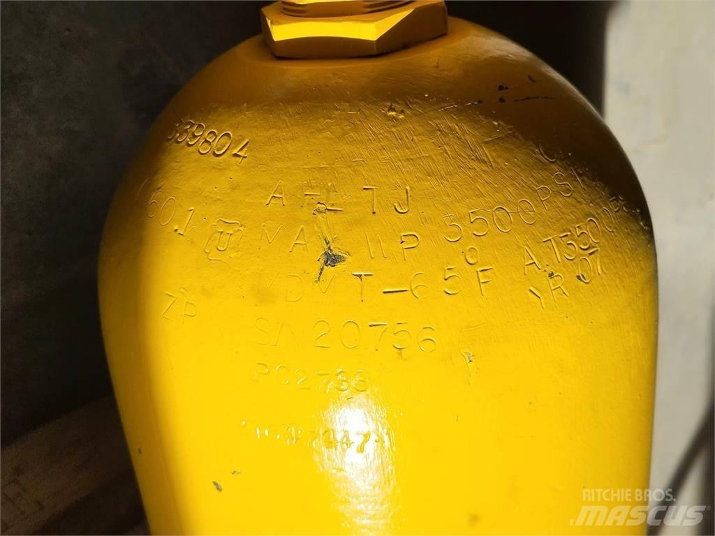 Komatsu PC2733 Зчленовані самоскиди