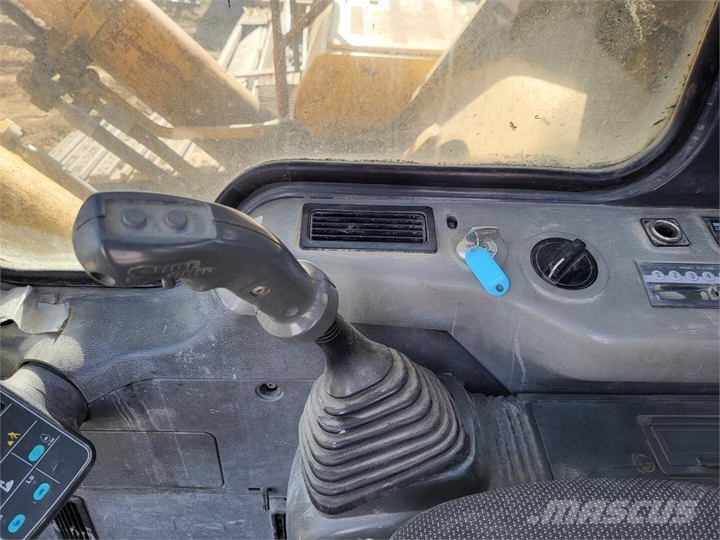Komatsu PC600LC-6 Колісні екскаватори