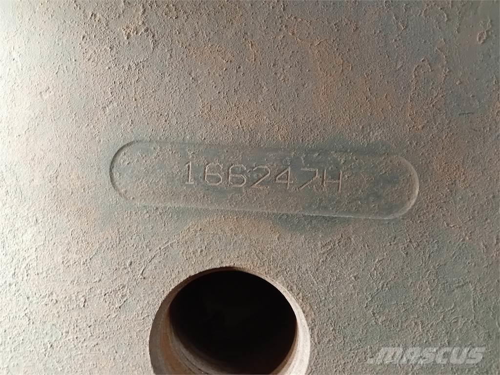 Komatsu PZKV166247 Інше обладнання