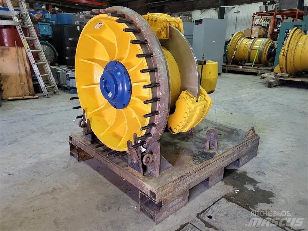 Komatsu RTEM3840SERV Зчленовані самоскиди