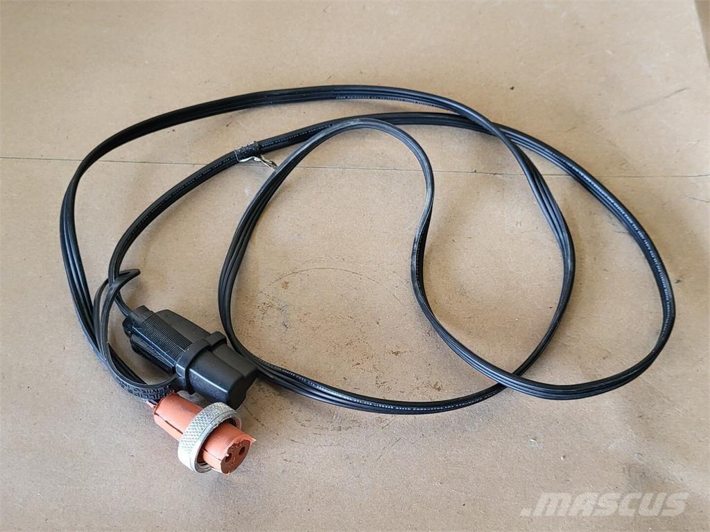 Kubota 70000-17552 Двигуни