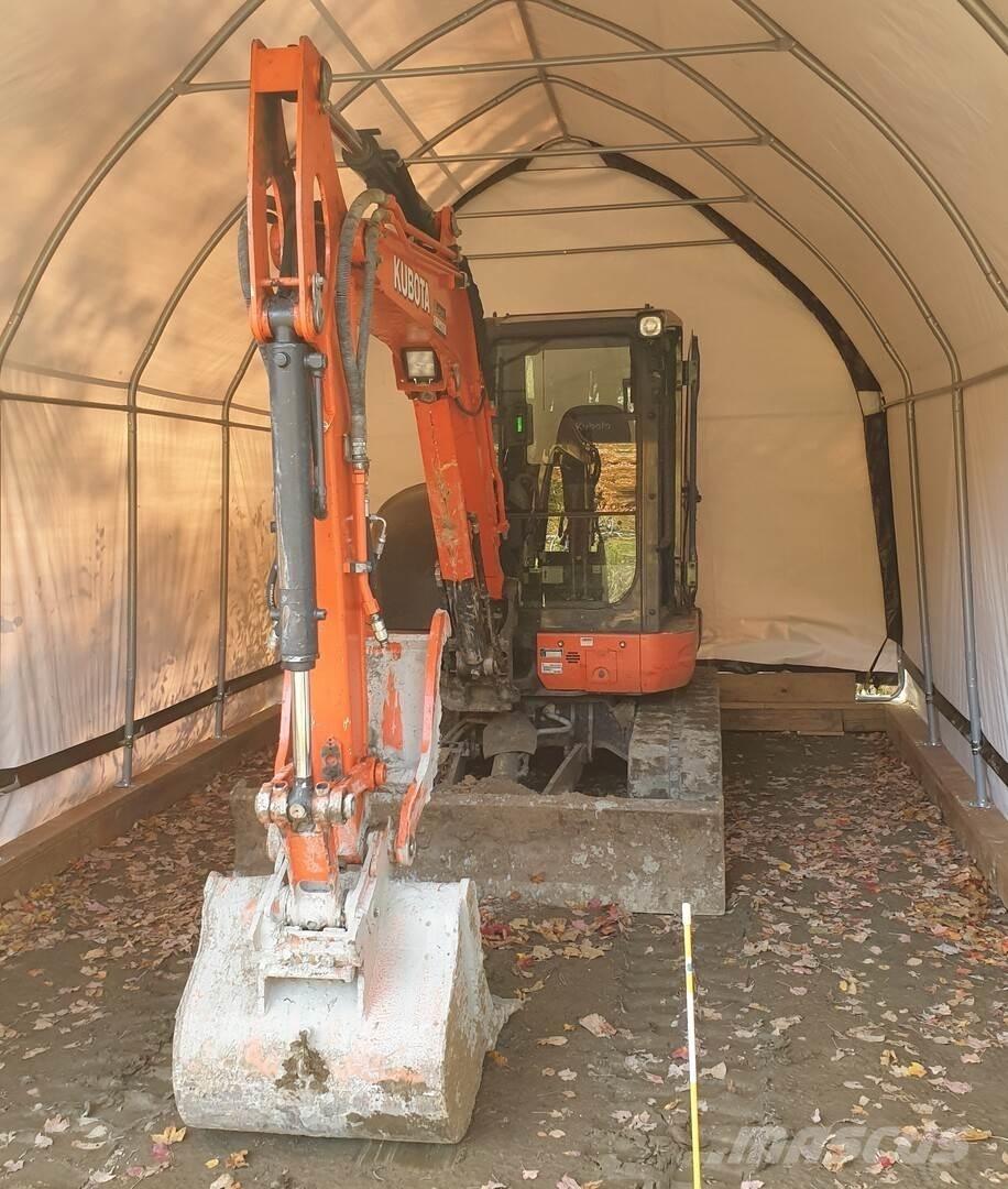 Kubota U55-4 Колісні екскаватори