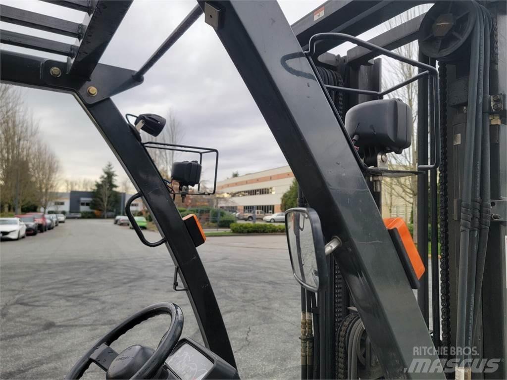 Nissan MCPL01A15LV Будтехніка - Інші