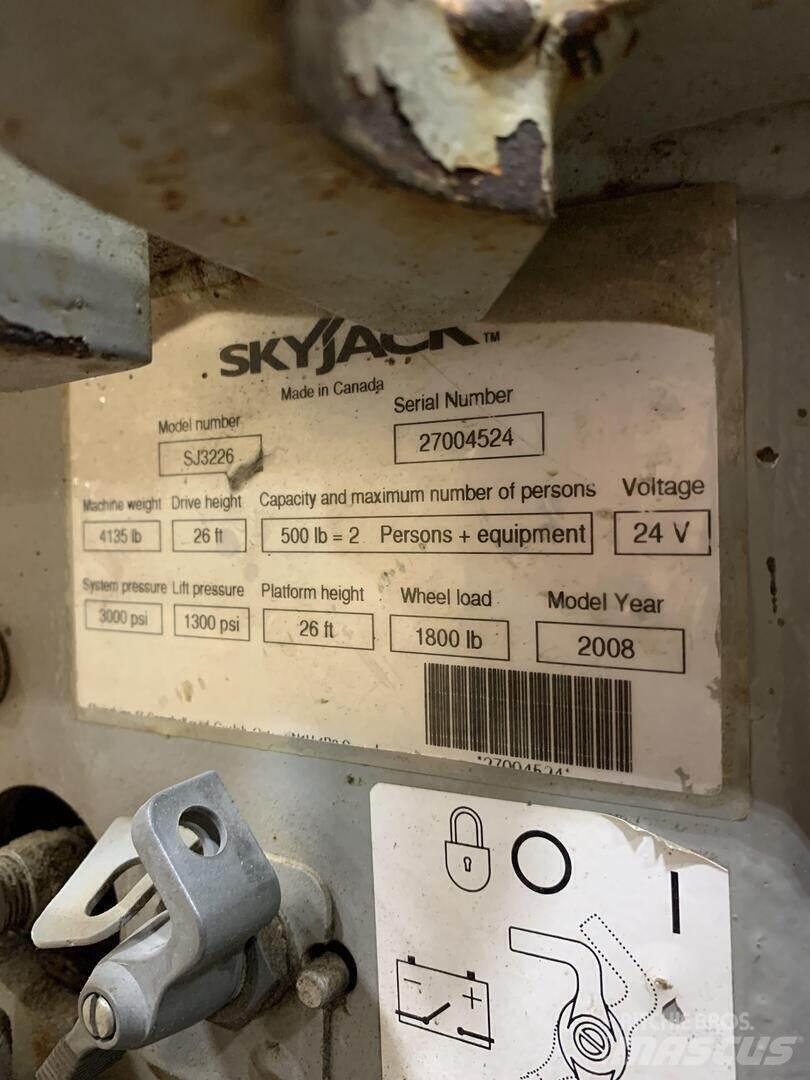 SkyJack SJIII 3226 Підйомники-ножиці
