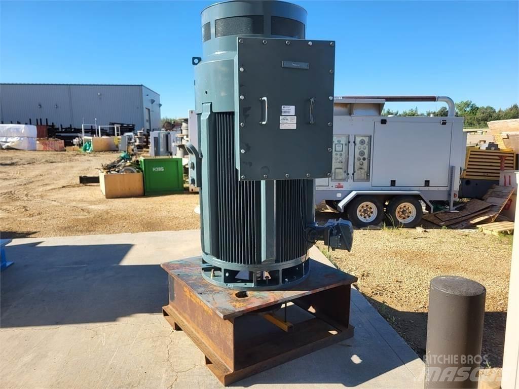 TECO AEUG-TK001 Промислові двигуни