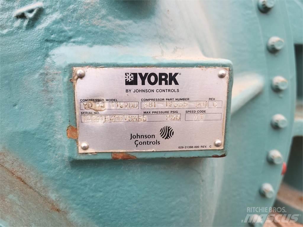 York YDHJ-119VDD Обладнання для прогріву і розморожування