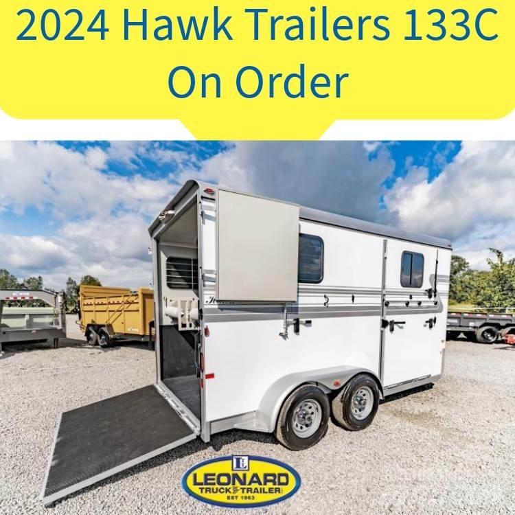 Hawk 133C Трейлери для транспортування тварин