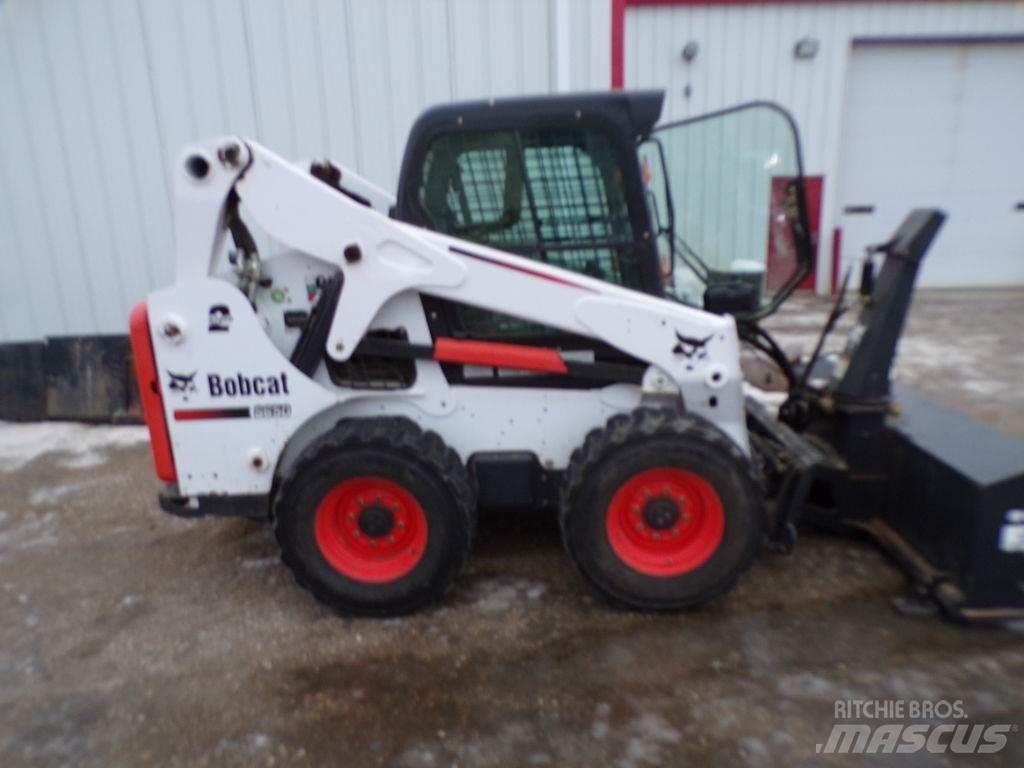 Bobcat S650 Міні-навантажувачі
