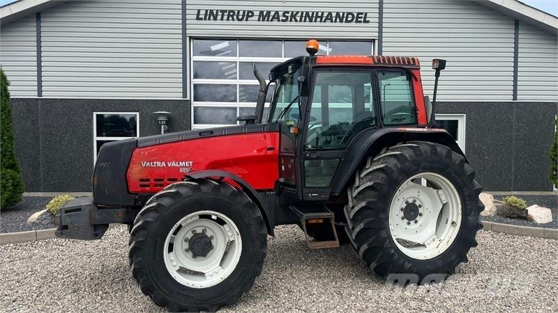 Valmet 8050 Трактори