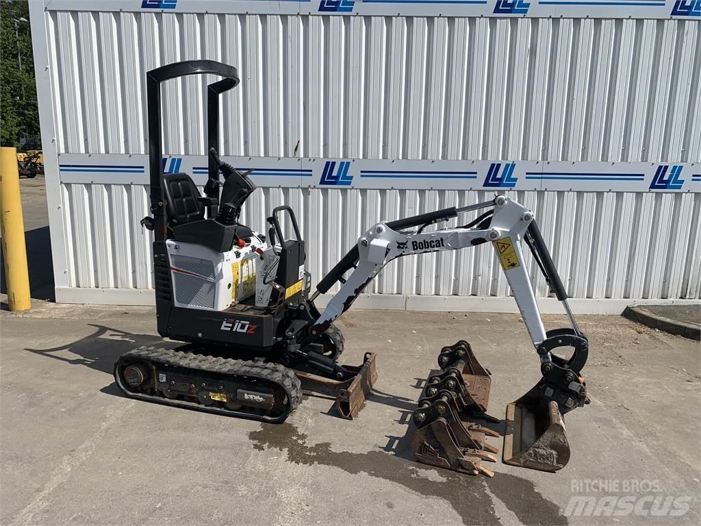 Bobcat E10z Гусеничні екскаватори