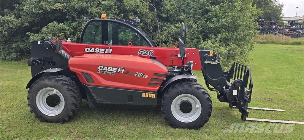 CASE Farmlift 526 Телескопічні навантажувачі