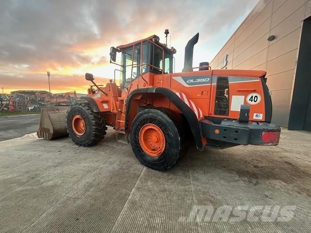 Develon DL350-5 Фронтальні навантажувачі