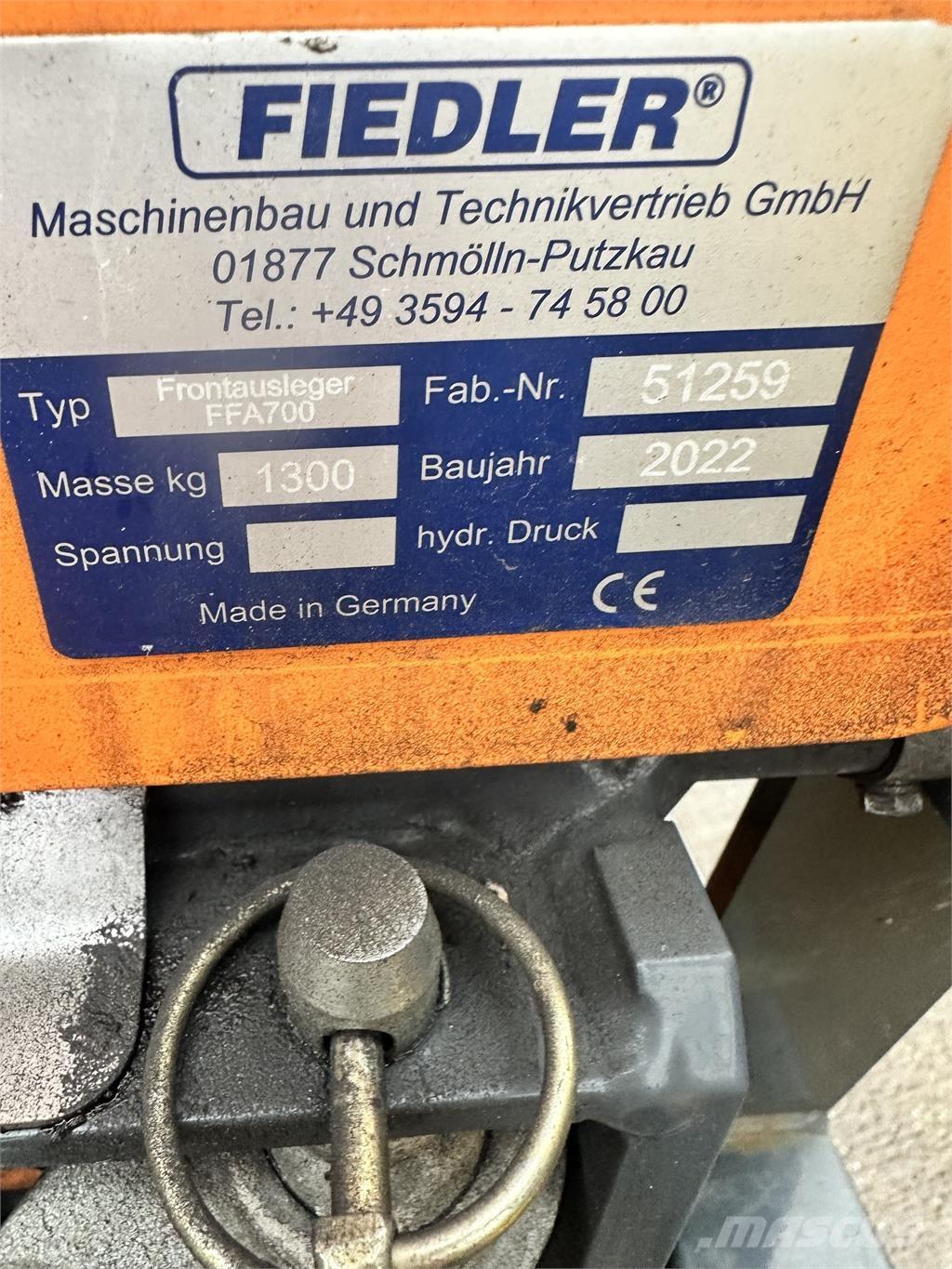 Fiedler FFA700 Різцетримачі для комунальних служб